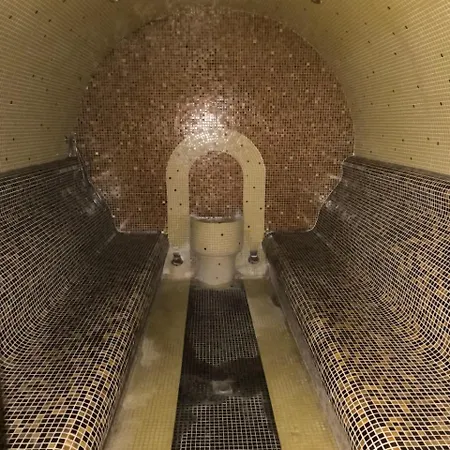 Roma Apartaments&spa Apartman